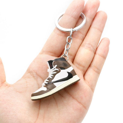 Retro Mini Sneaker Keychain - Trend Sellers